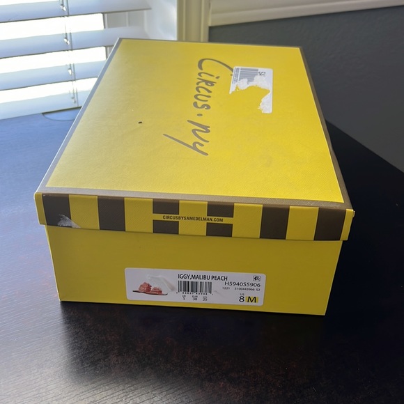 Circus by Sam Edelman Women's Iggy Ruched Slide Sandals...MSRP $75 - Picture 2 of 6